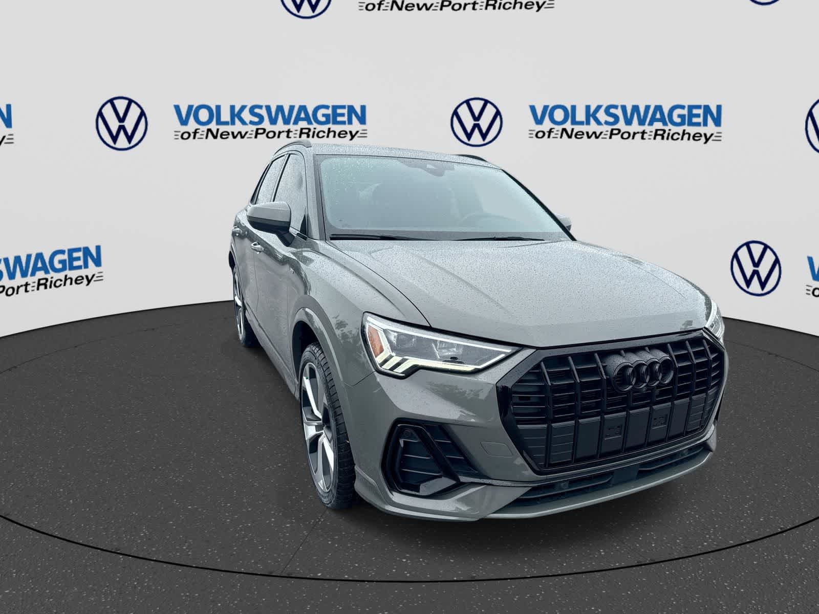 2022 Audi Q3 S line Premium Plus