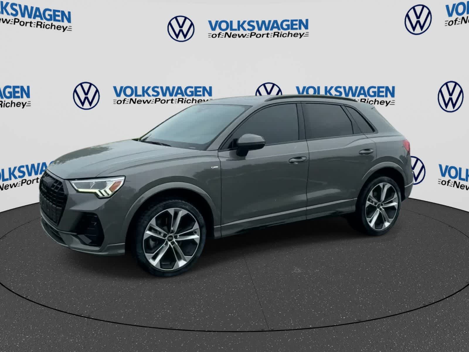 2022 Audi Q3 S line Premium Plus