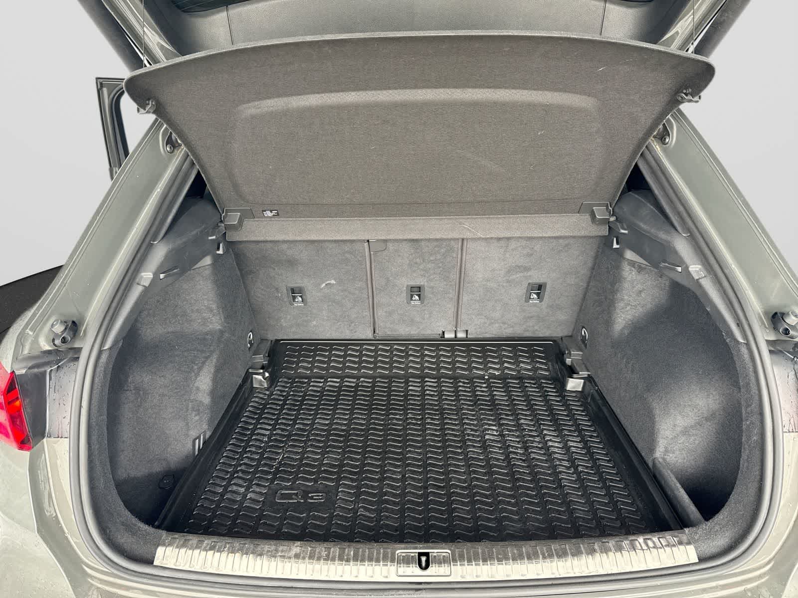 2022 Audi Q3 S line Premium Plus