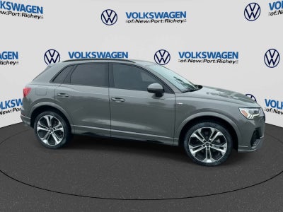 2022 Audi Q3 S line Premium Plus