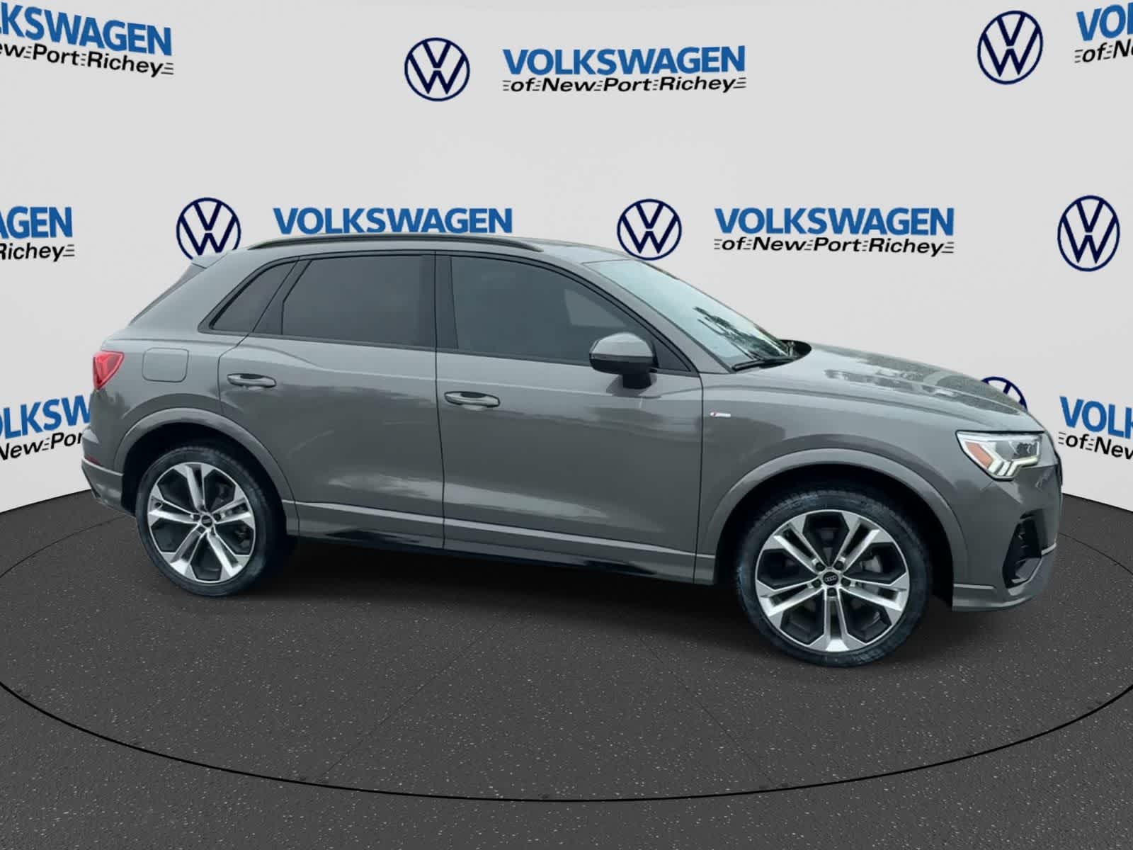 2022 Audi Q3 S line Premium Plus