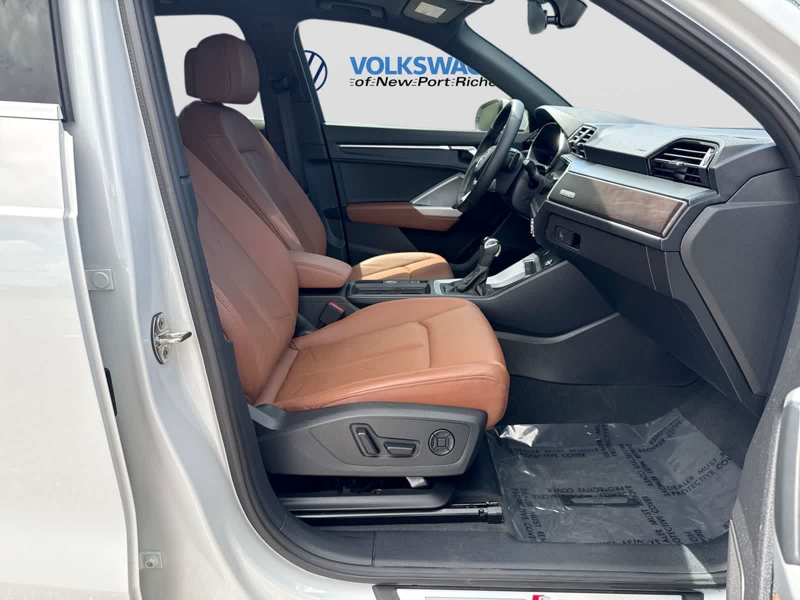 2023 Audi Q3 S line Premium Plus