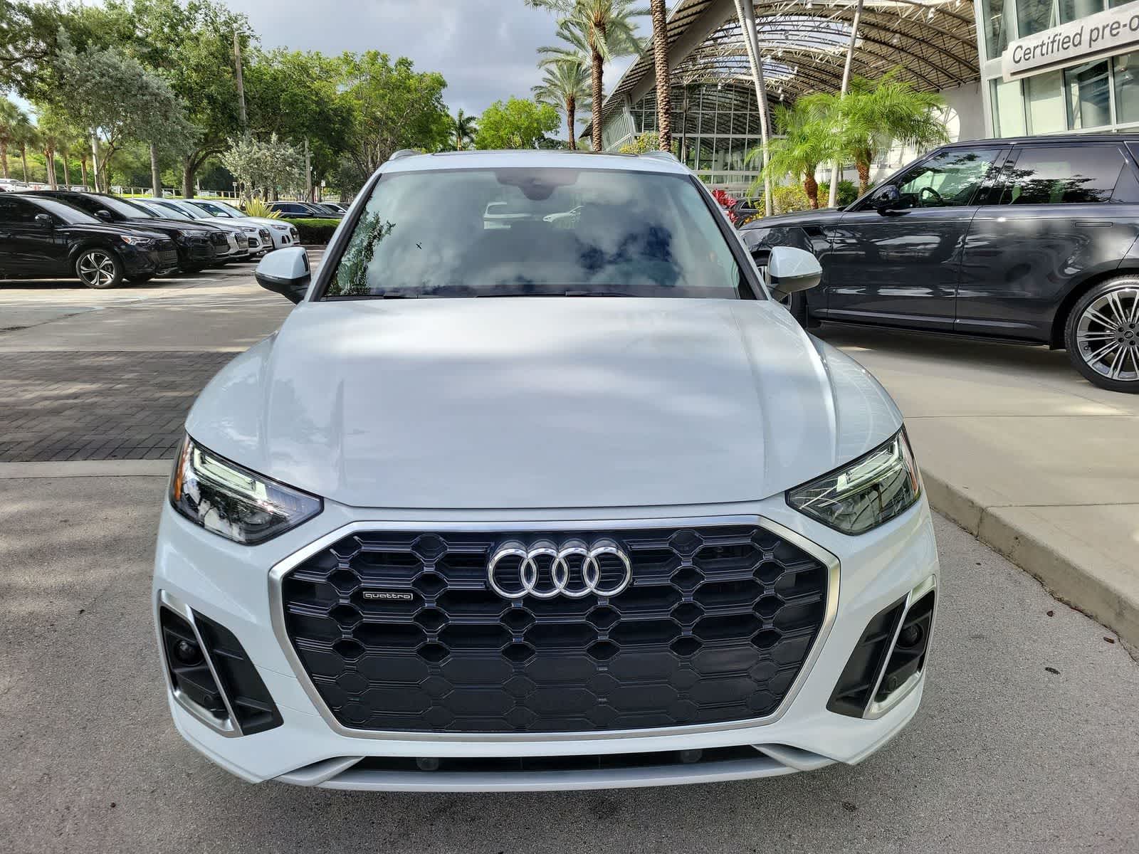 2023 Audi Q5 S line Premium