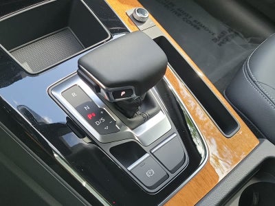 2023 Audi Q5 S line Premium