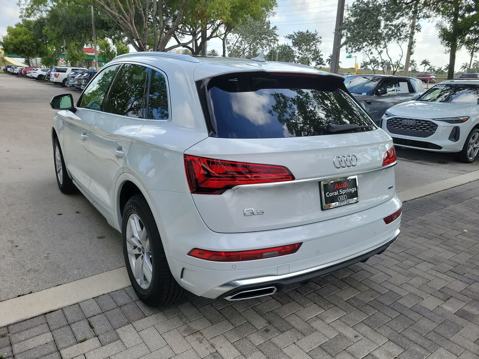 2023 Audi Q5 S line Premium