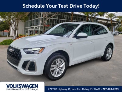 2022 Audi Q5 S line Premium
