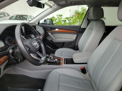 2022 Audi Q5 S line Premium