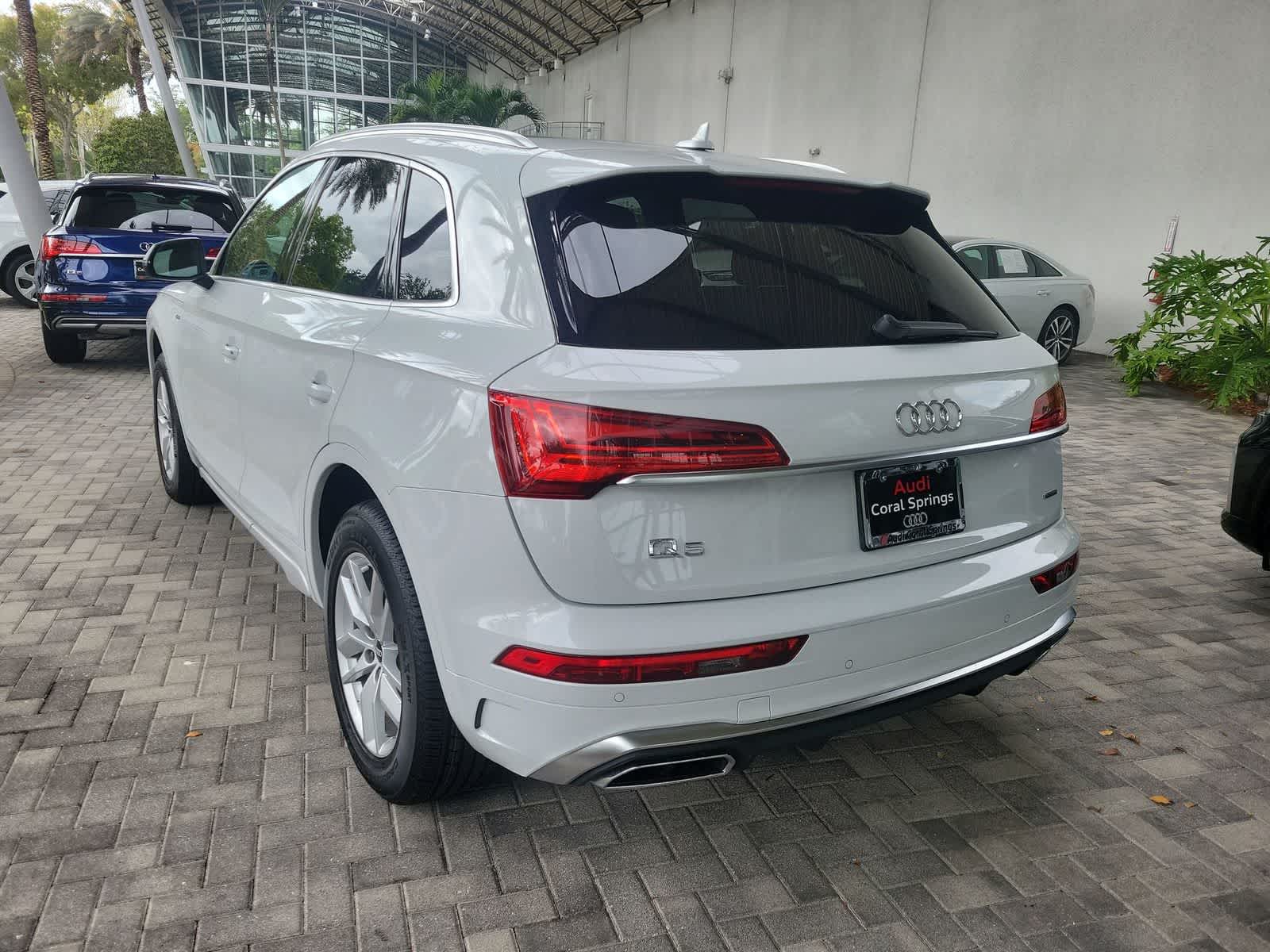 2022 Audi Q5 S line Premium