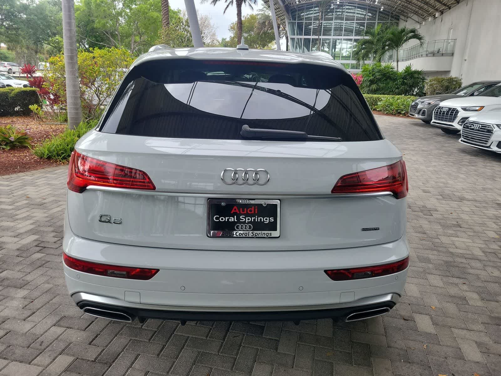2022 Audi Q5 S line Premium