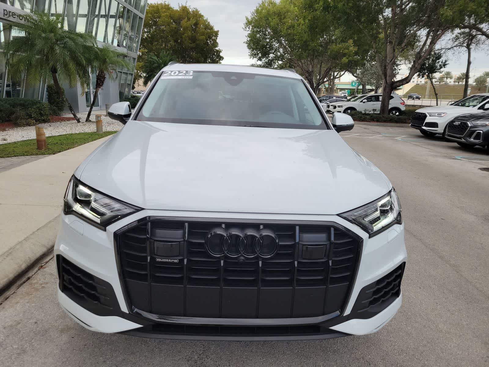 2023 Audi Q7 Premium Plus
