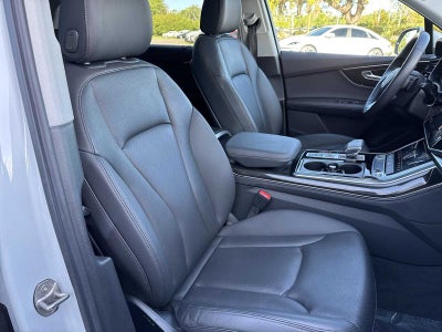 2023 Audi Q7 Premium Plus