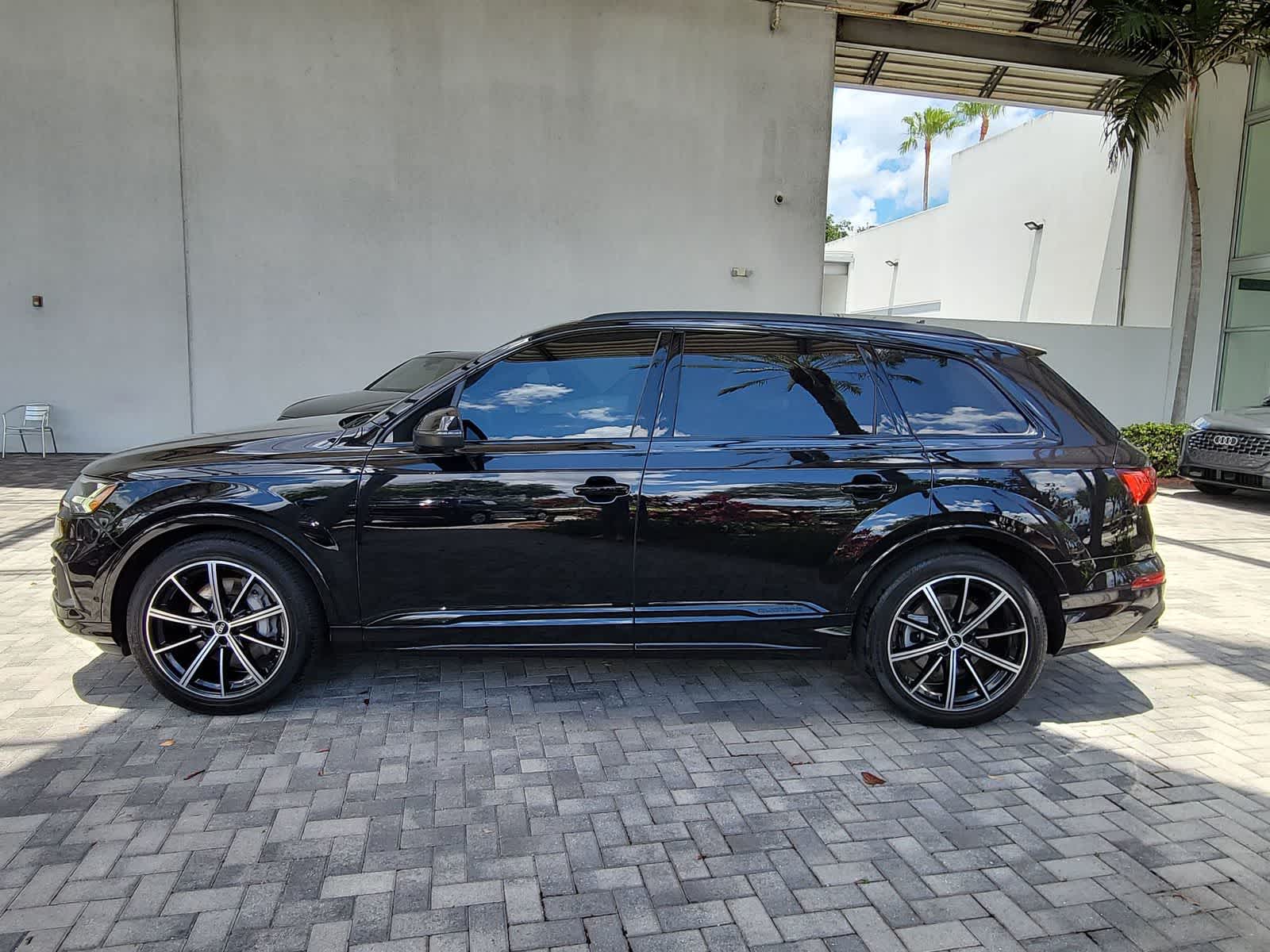 2021 Audi Q7 Prestige