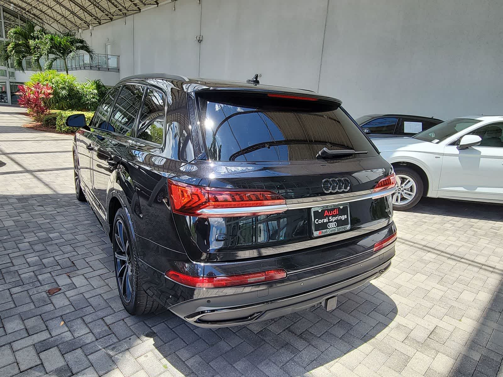 2021 Audi Q7 Prestige