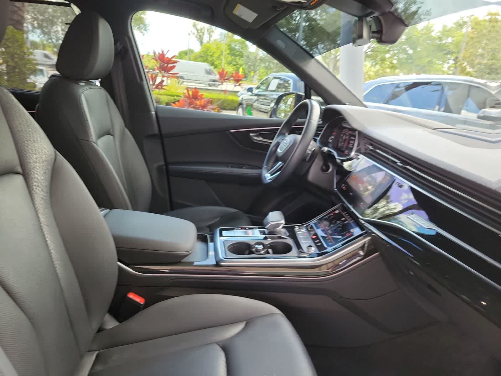 2021 Audi Q7 Prestige