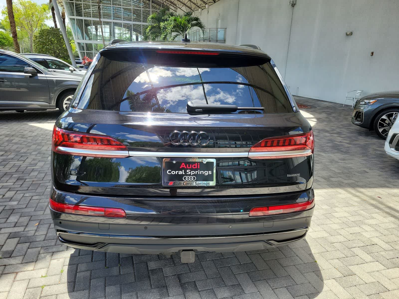 2021 Audi Q7 Prestige
