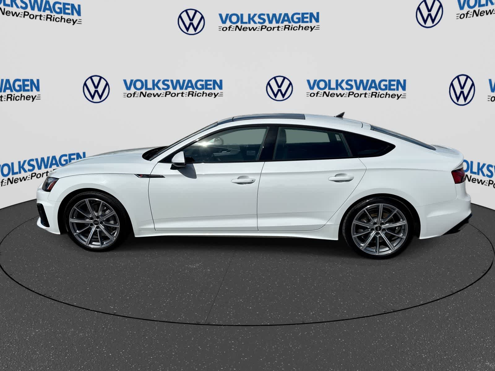 2025 Audi A5 Sportback S line Premium