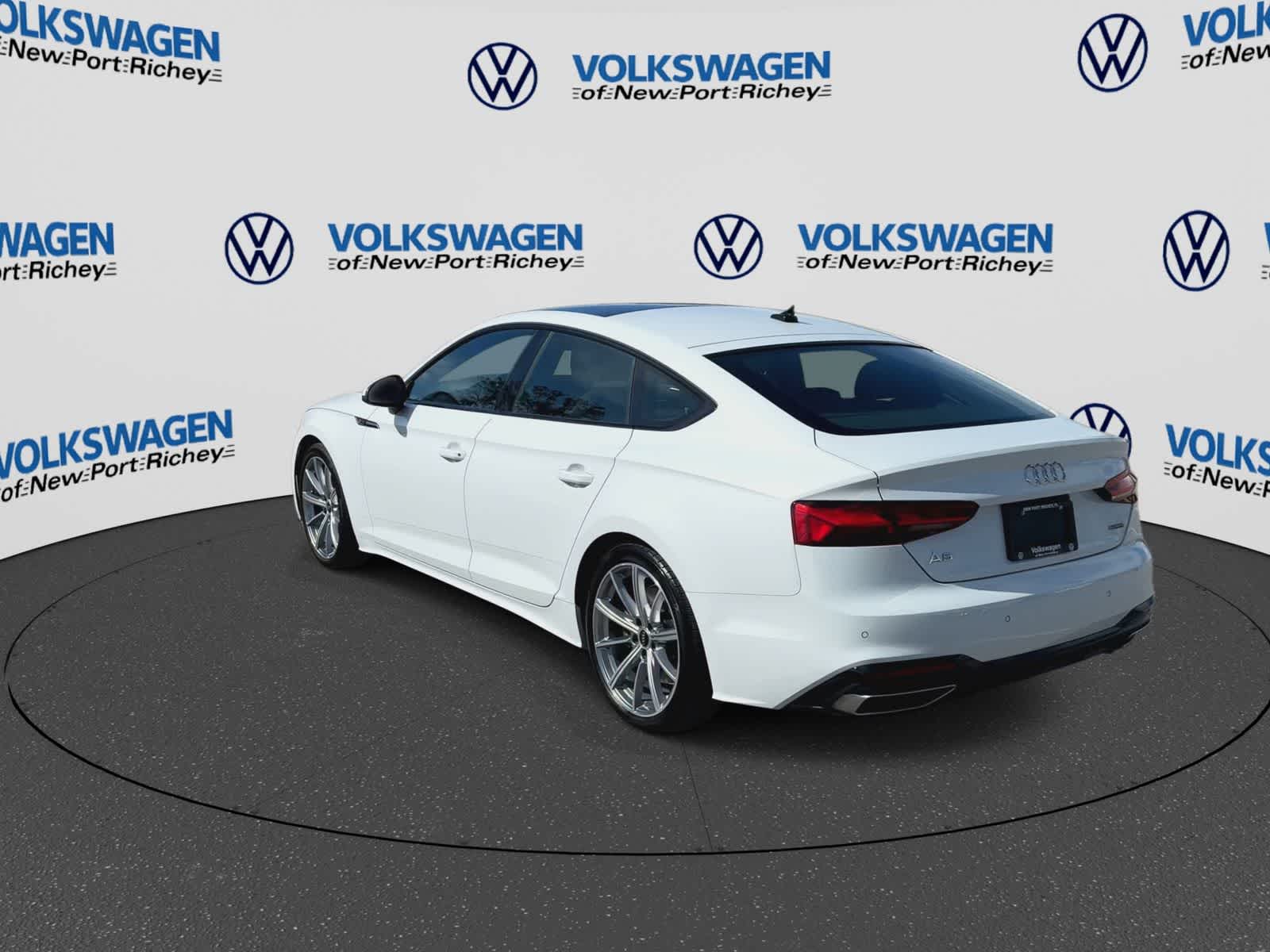 2025 Audi A5 Sportback S line Premium