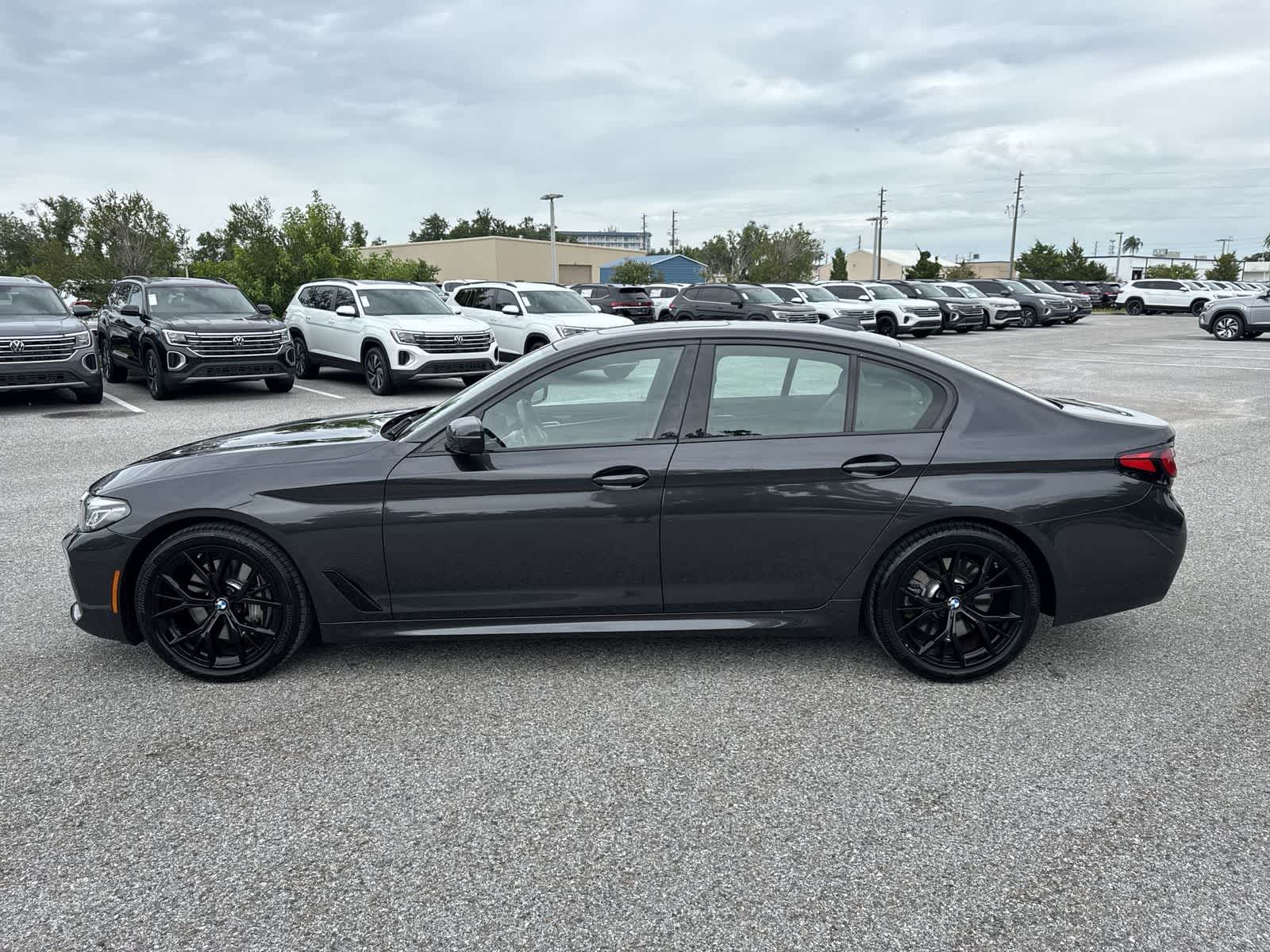 2023 BMW 540i 540i