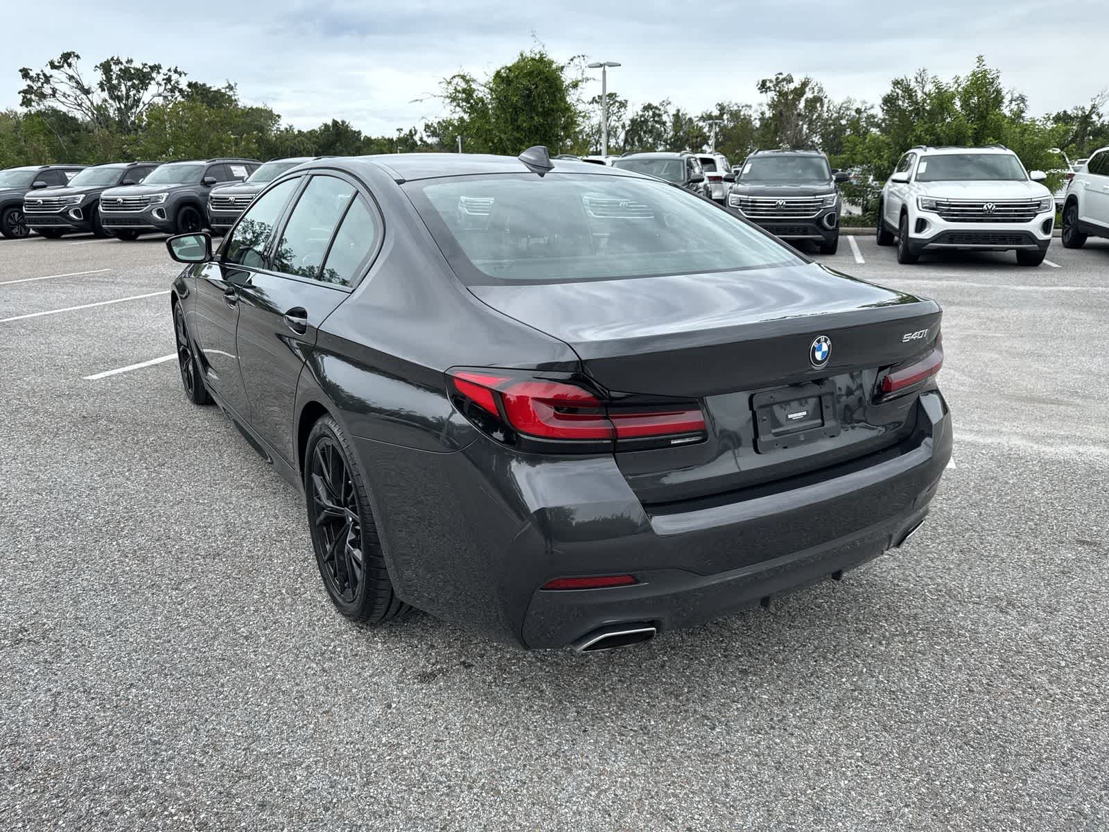 2023 BMW 540i 540i