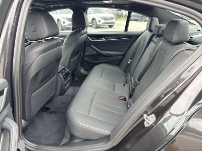 2023 BMW 540i 540i