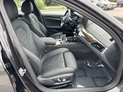 2023 BMW 540i 540i
