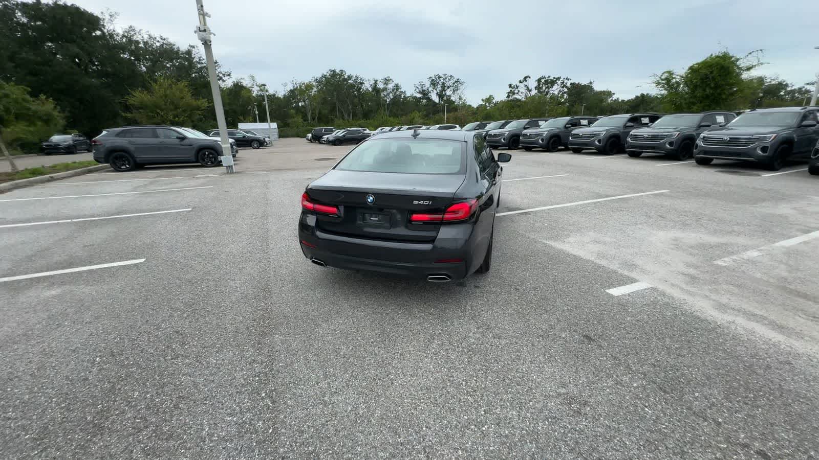 2023 BMW 540i 540i