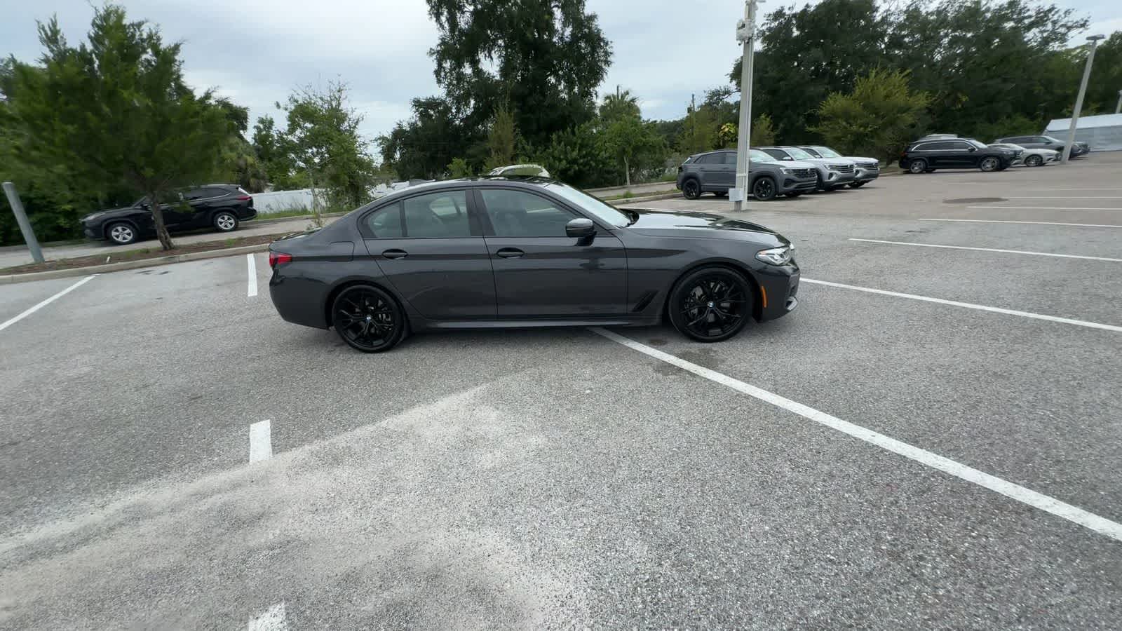 2023 BMW 540i 540i