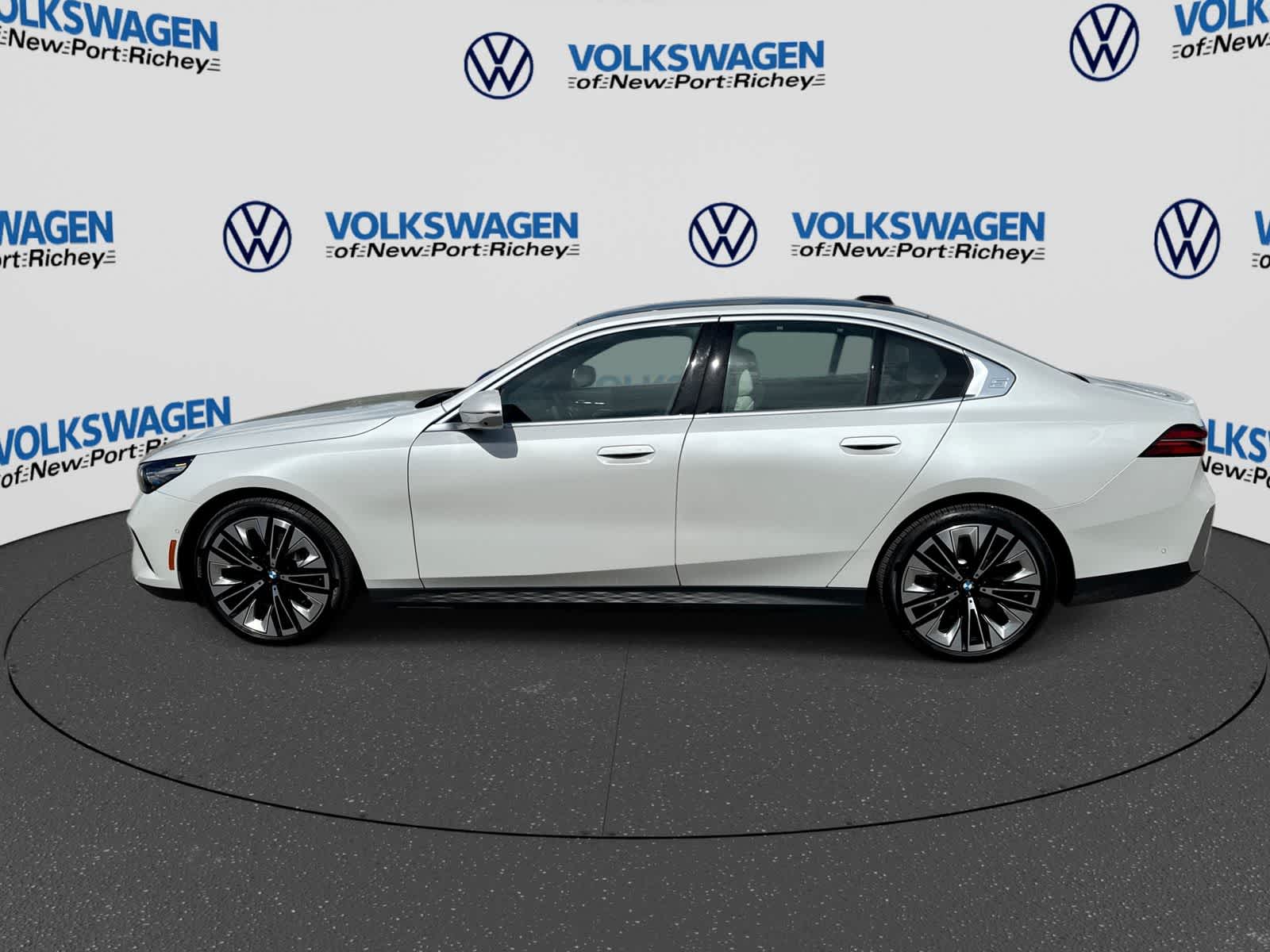 2026 BMW 540i xDrive 540i xDrive