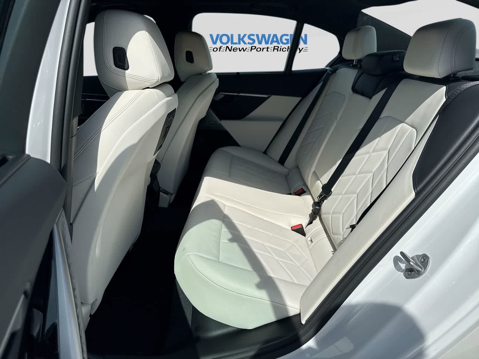 2026 BMW 540i xDrive 540i xDrive