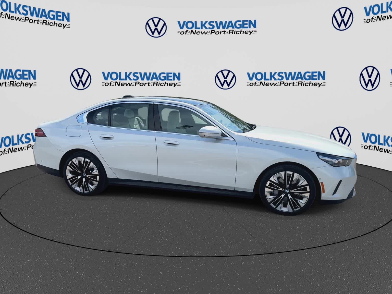 2026 BMW 540i xDrive 540i xDrive