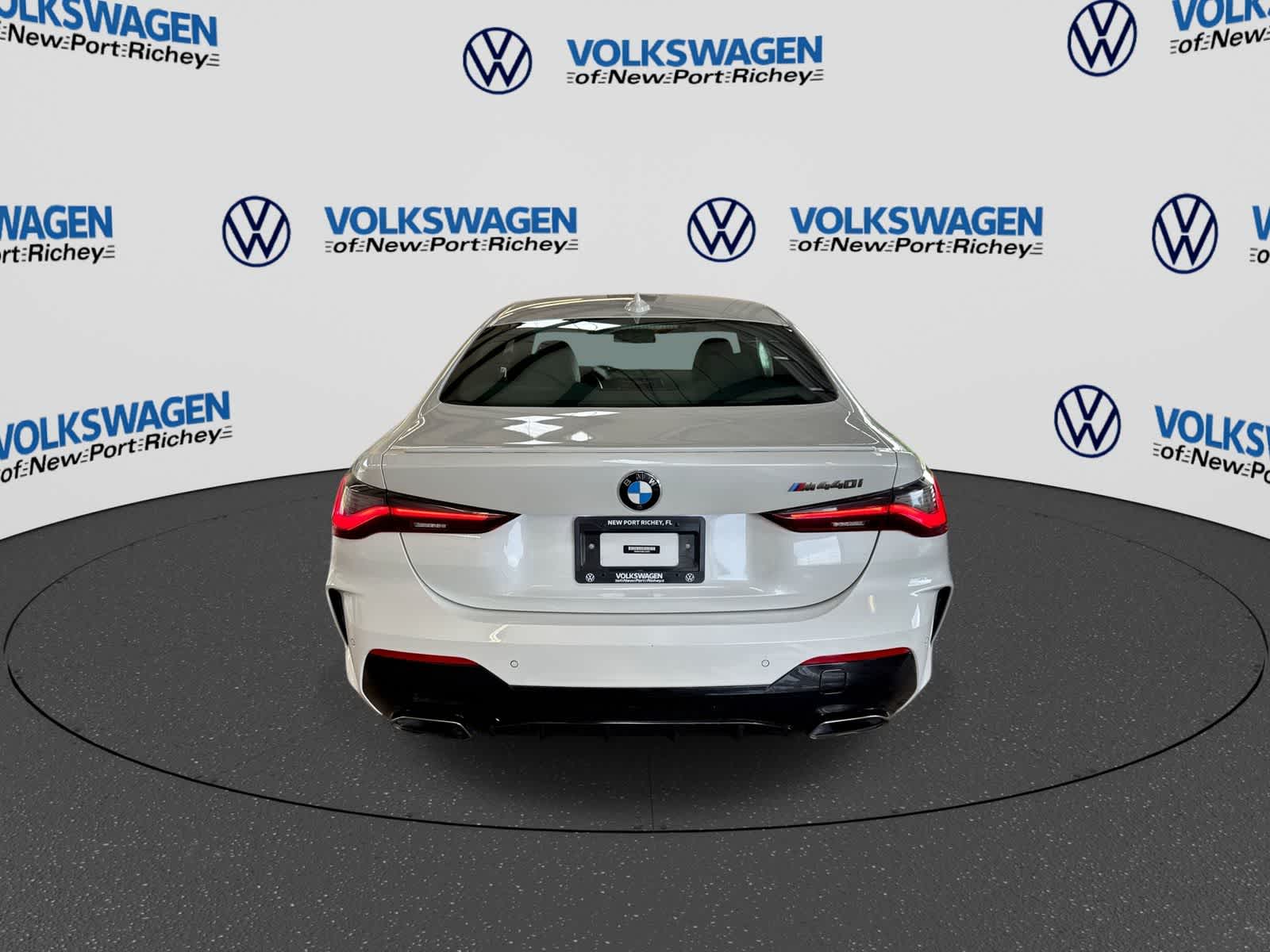 2022 BMW M440i M440i