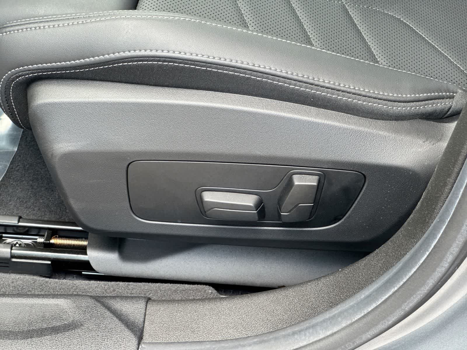 2026 BMW 228 228