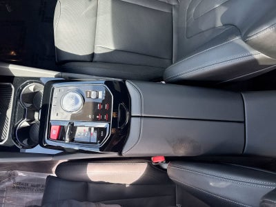 2025 BMW M5 Sedan