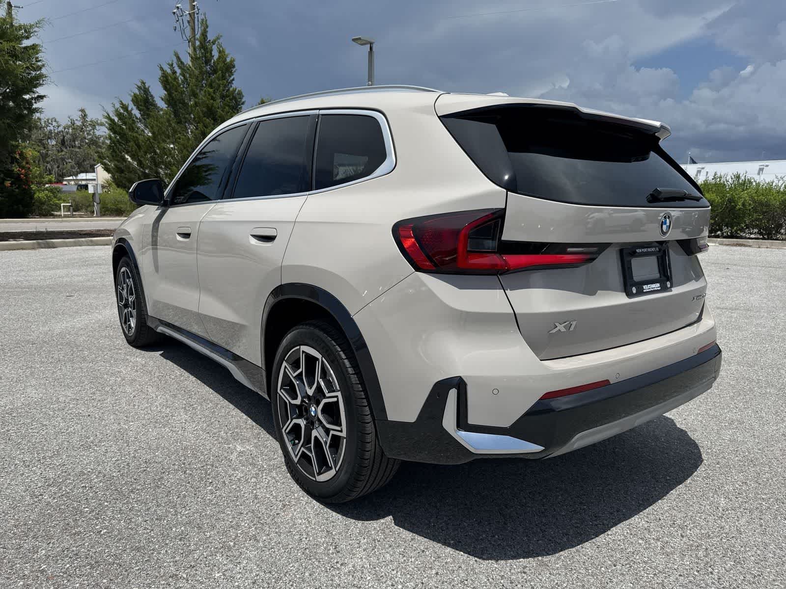 2026 BMW X1 xDrive28i xDrive28i