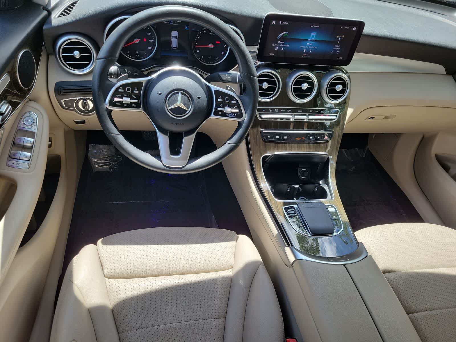 2020 Mercedes-Benz GLC 300 GLC 300