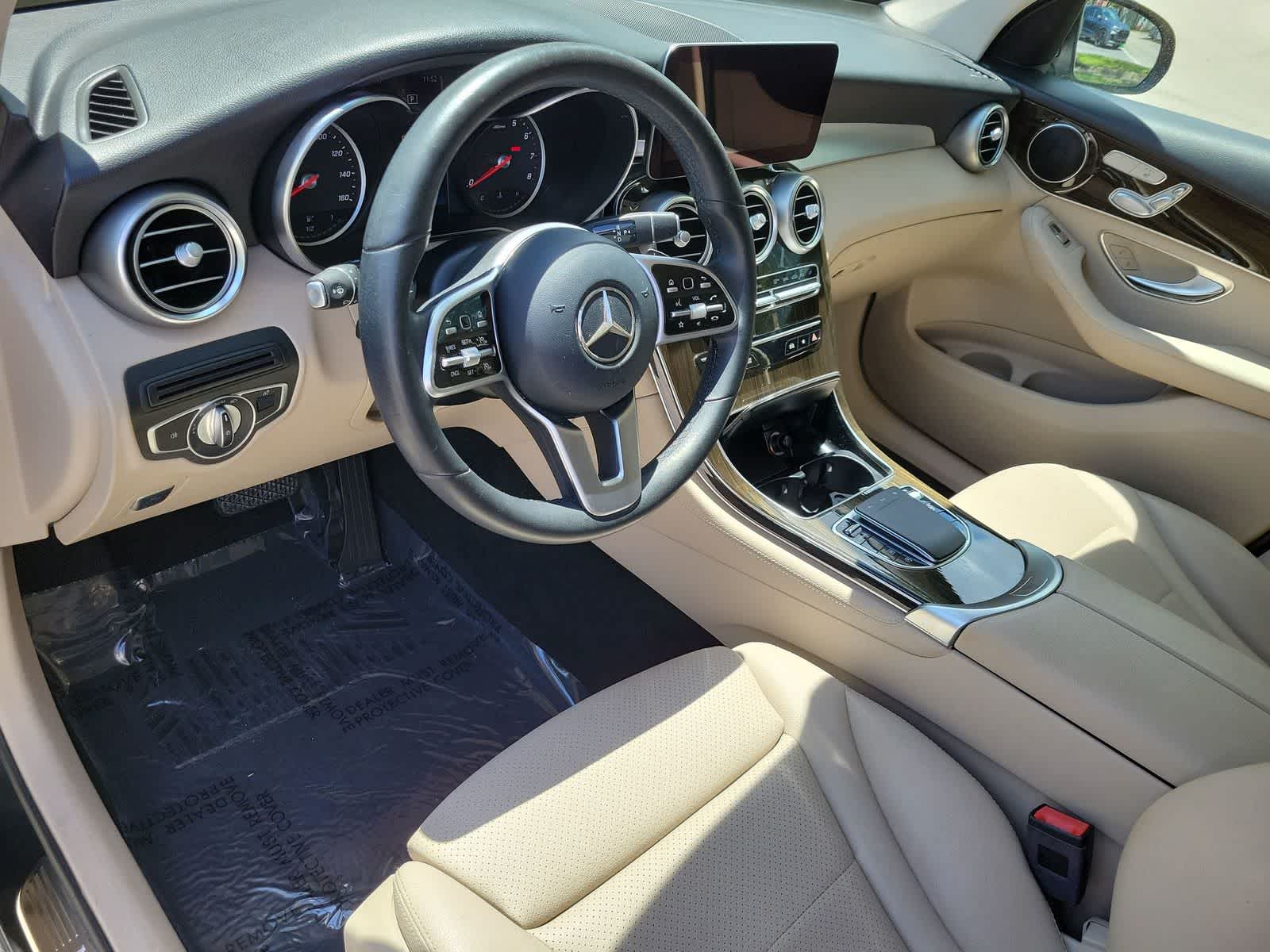 2020 Mercedes-Benz GLC 300 GLC 300