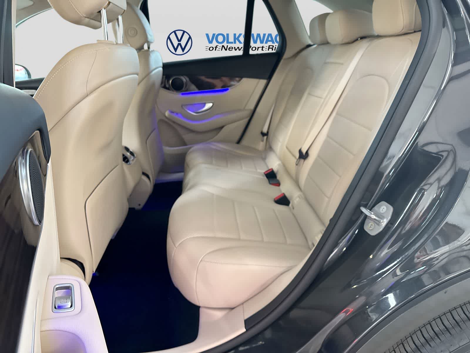 2020 Mercedes-Benz GLC 300 GLC 300