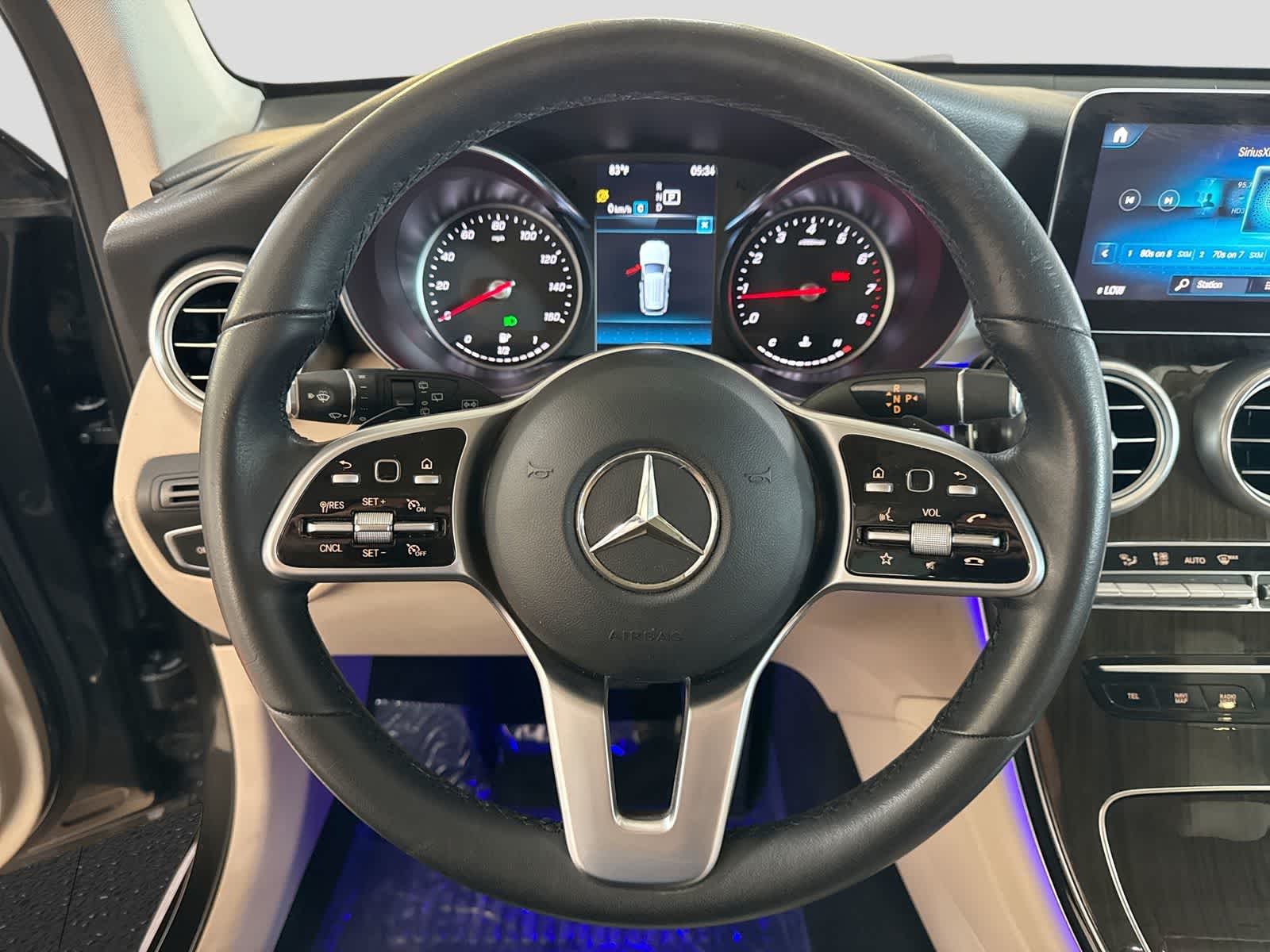 2020 Mercedes-Benz GLC 300 GLC 300