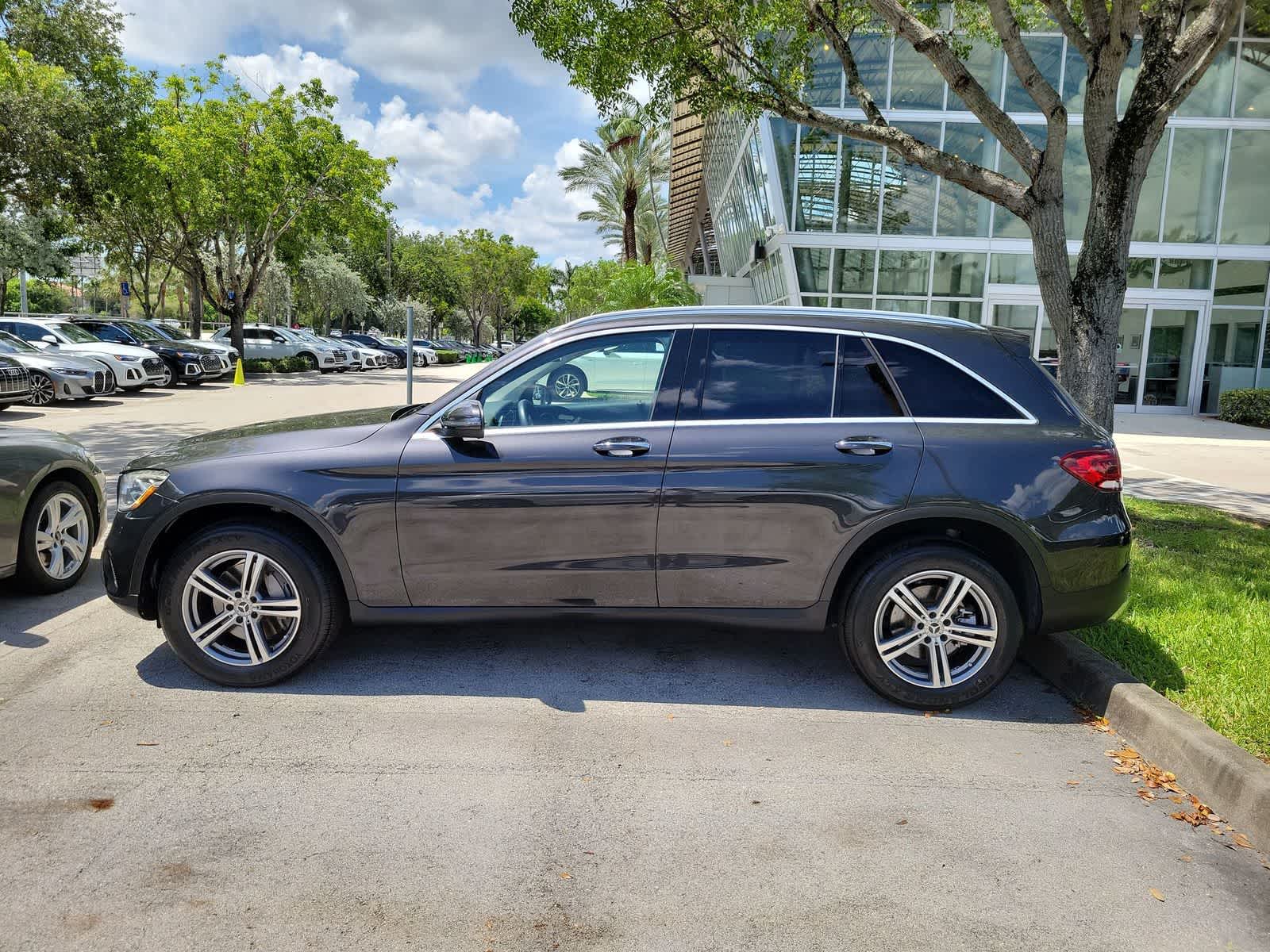 2020 Mercedes-Benz GLC 300 GLC 300