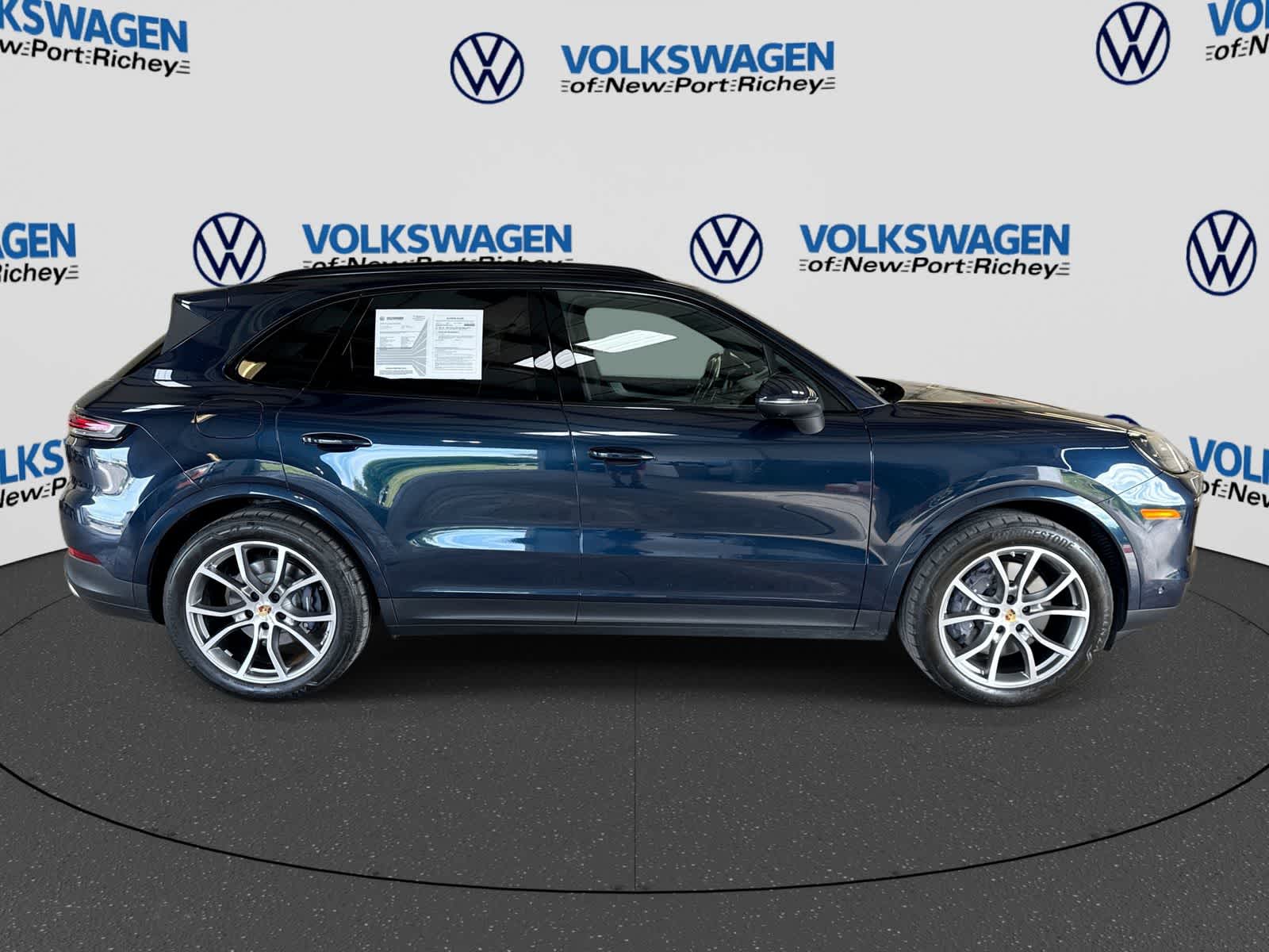 2024 Porsche Cayenne AWD