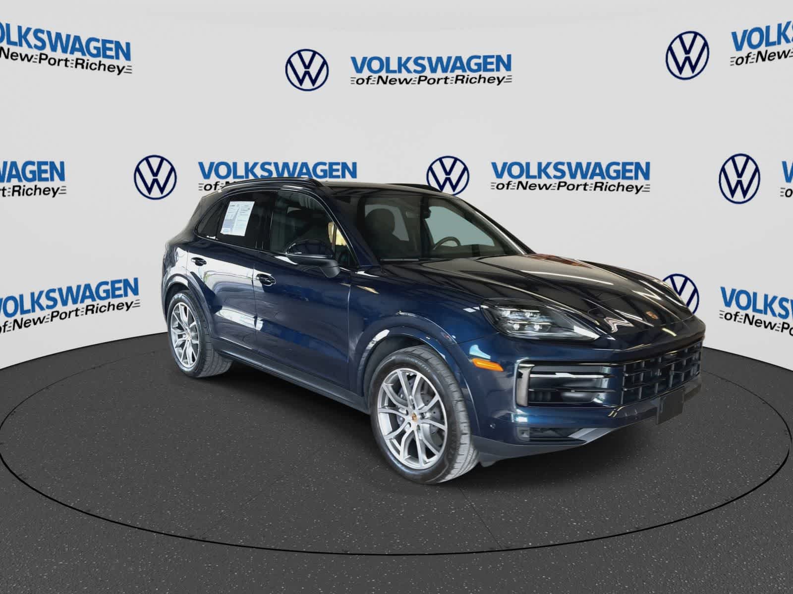 2024 Porsche Cayenne AWD