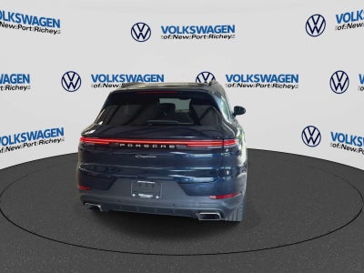 2024 Porsche Cayenne AWD