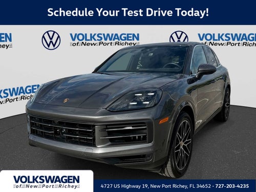 2025 Porsche Cayenne AWD