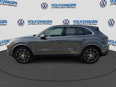 2025 Porsche Cayenne AWD