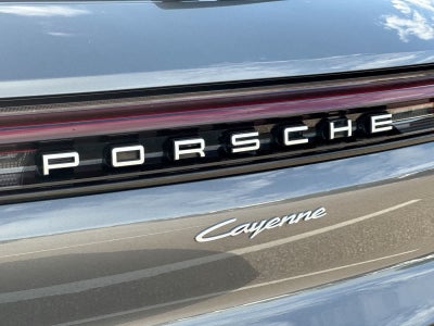 2025 Porsche Cayenne AWD