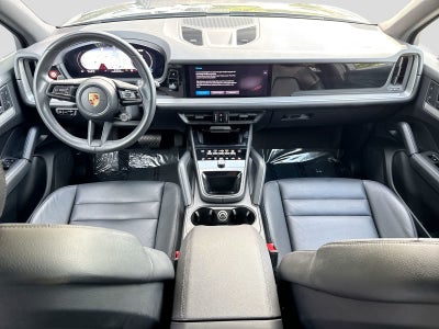 2025 Porsche Cayenne AWD
