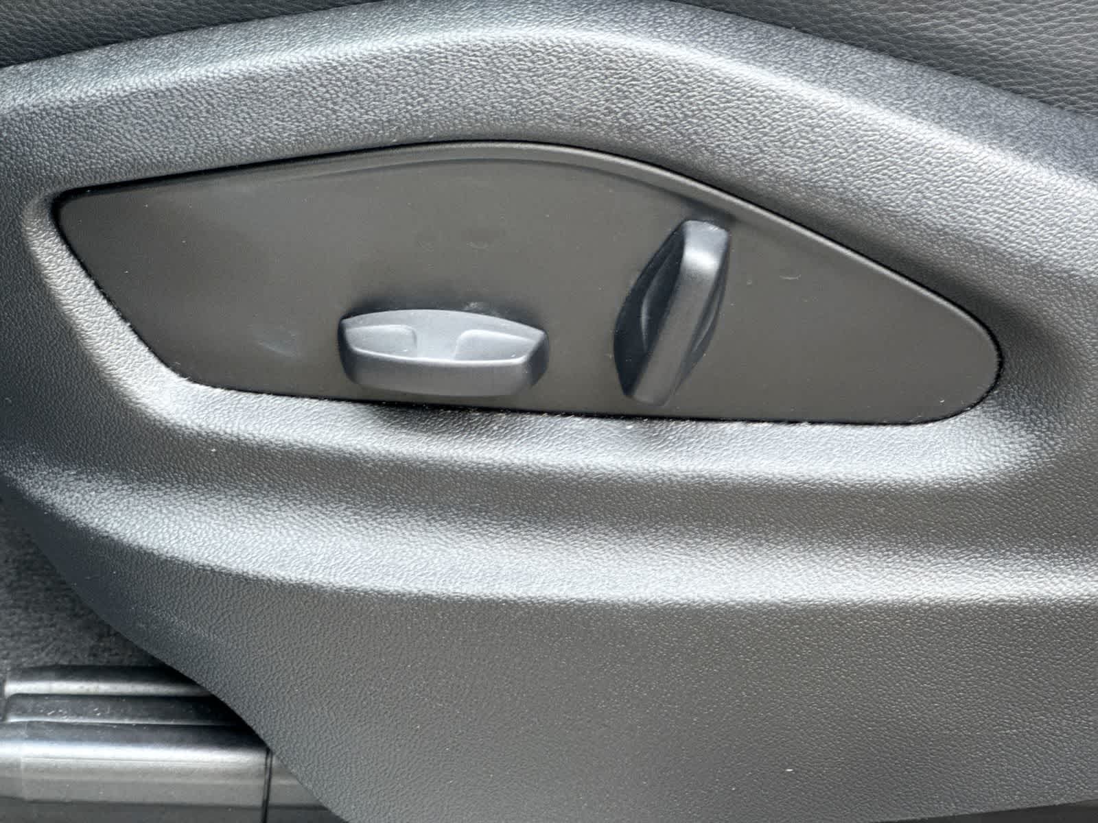 2025 Porsche Cayenne AWD