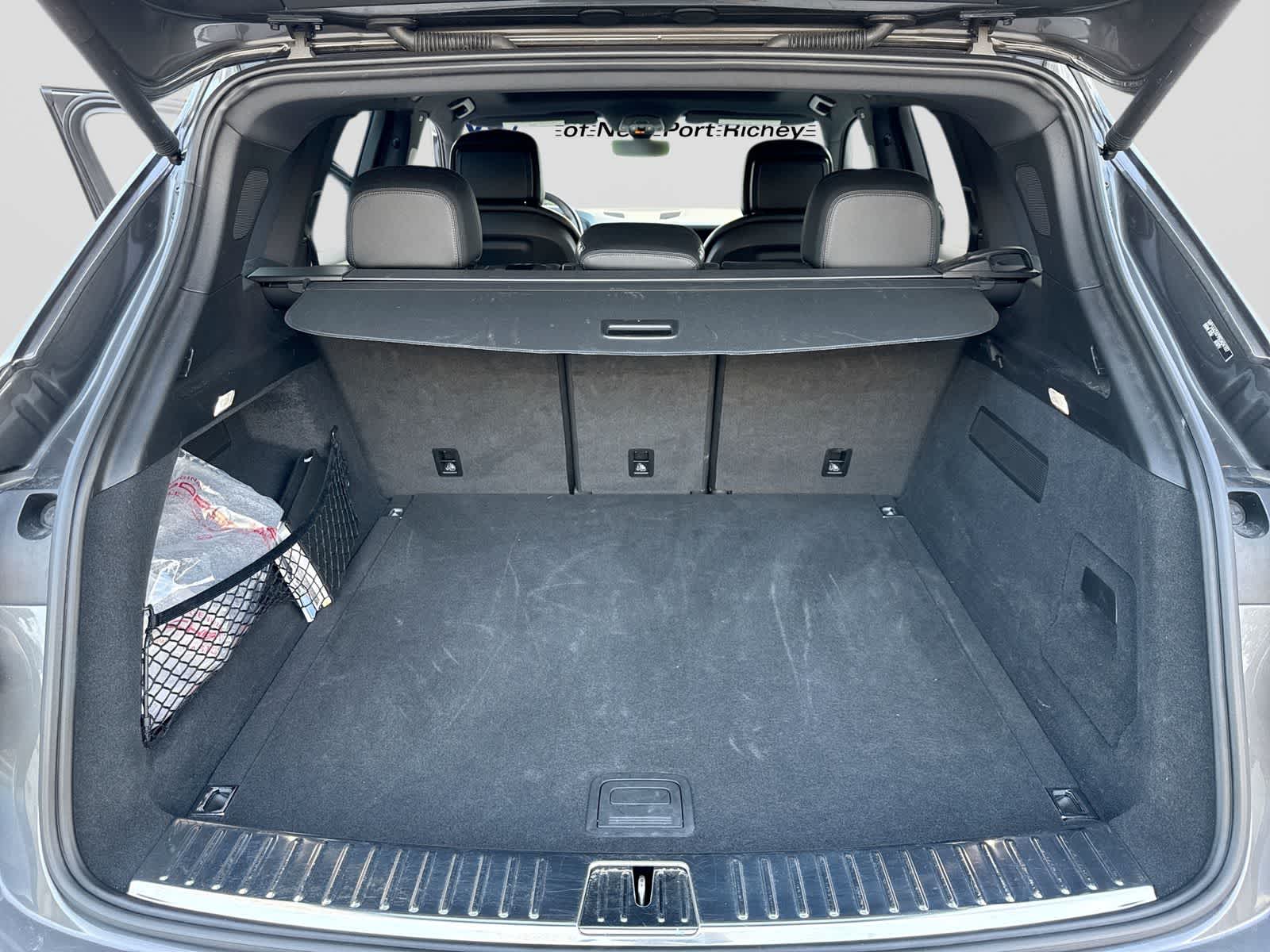 2025 Porsche Cayenne AWD