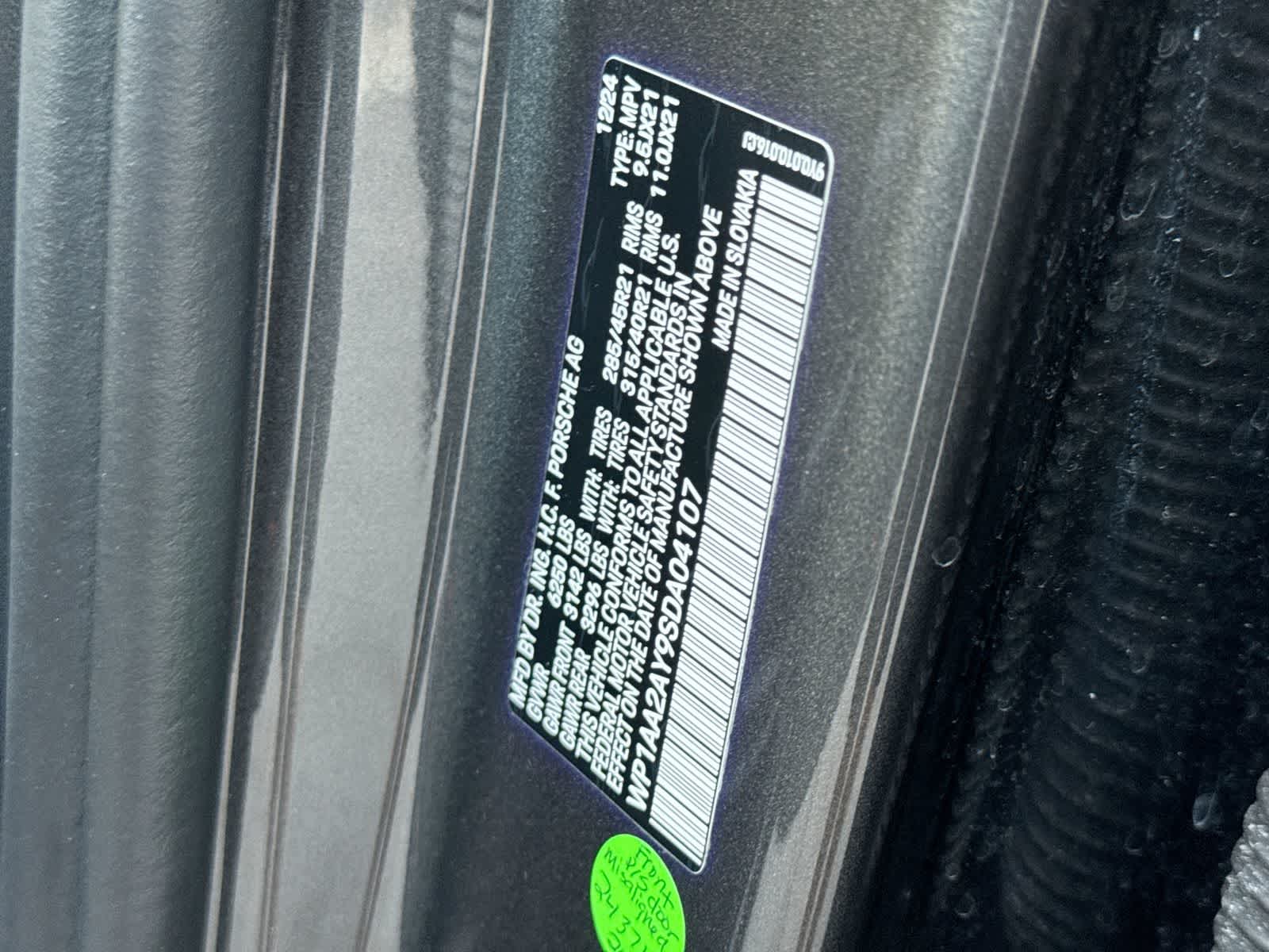 2025 Porsche Cayenne AWD
