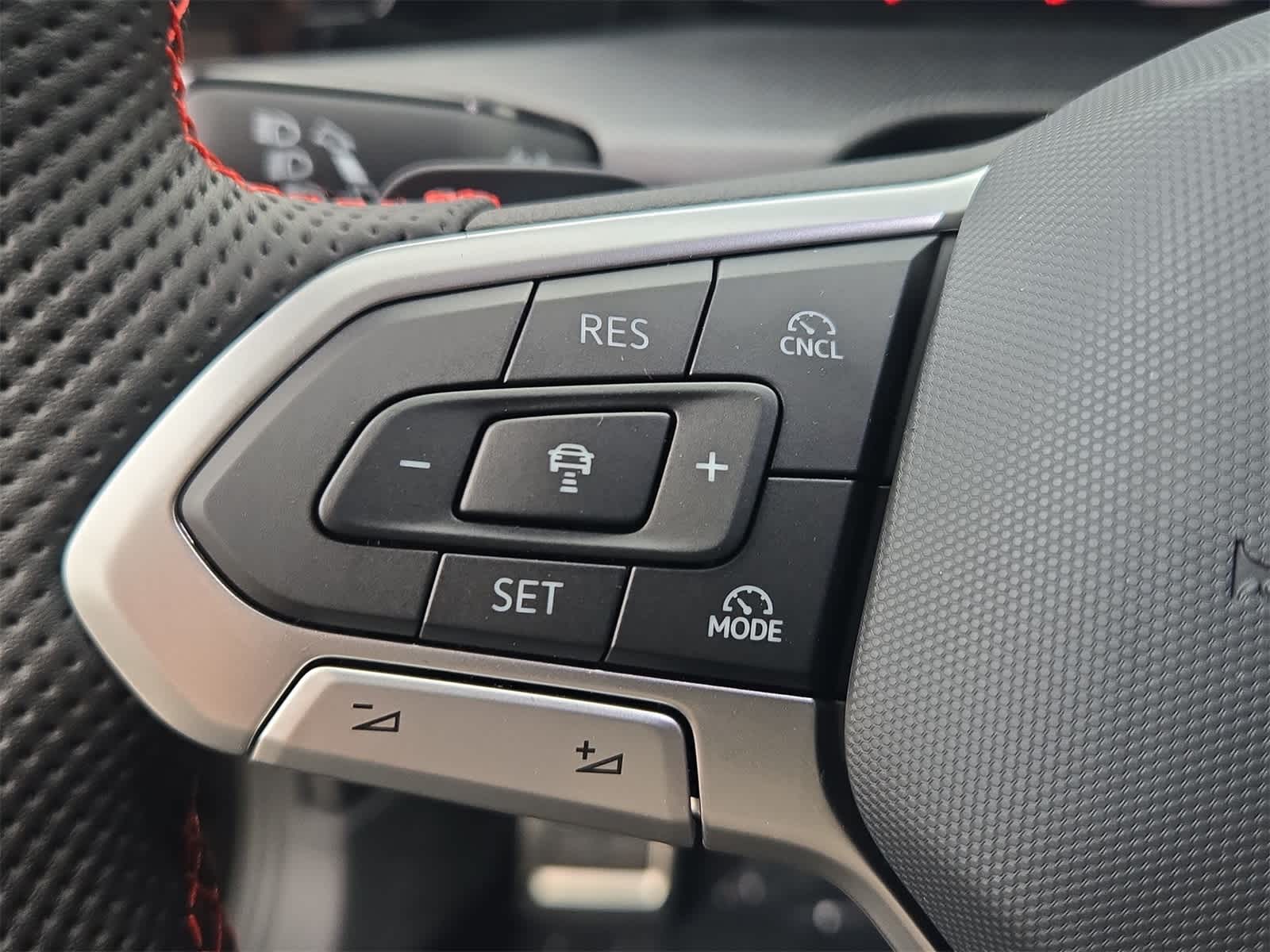 2026 Volkswagen Golf GTI SE